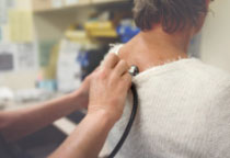 寶寶經(jīng)常便秘的原因是什么  如何改善呢？